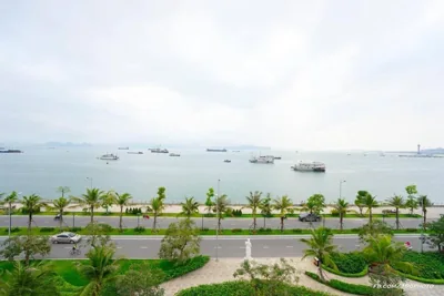别墅 — Tropical Villa Halong
